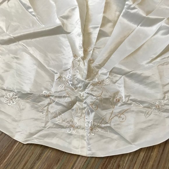 Bridal Originals Embroidered Satin Short Sleeve Wedding Gown with Train - Picture 7 of 14